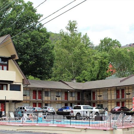 Chalet Inn Гатлінбург Екстер'єр фото